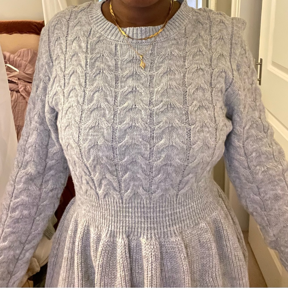 Elegant Gray Cable Knit Dress